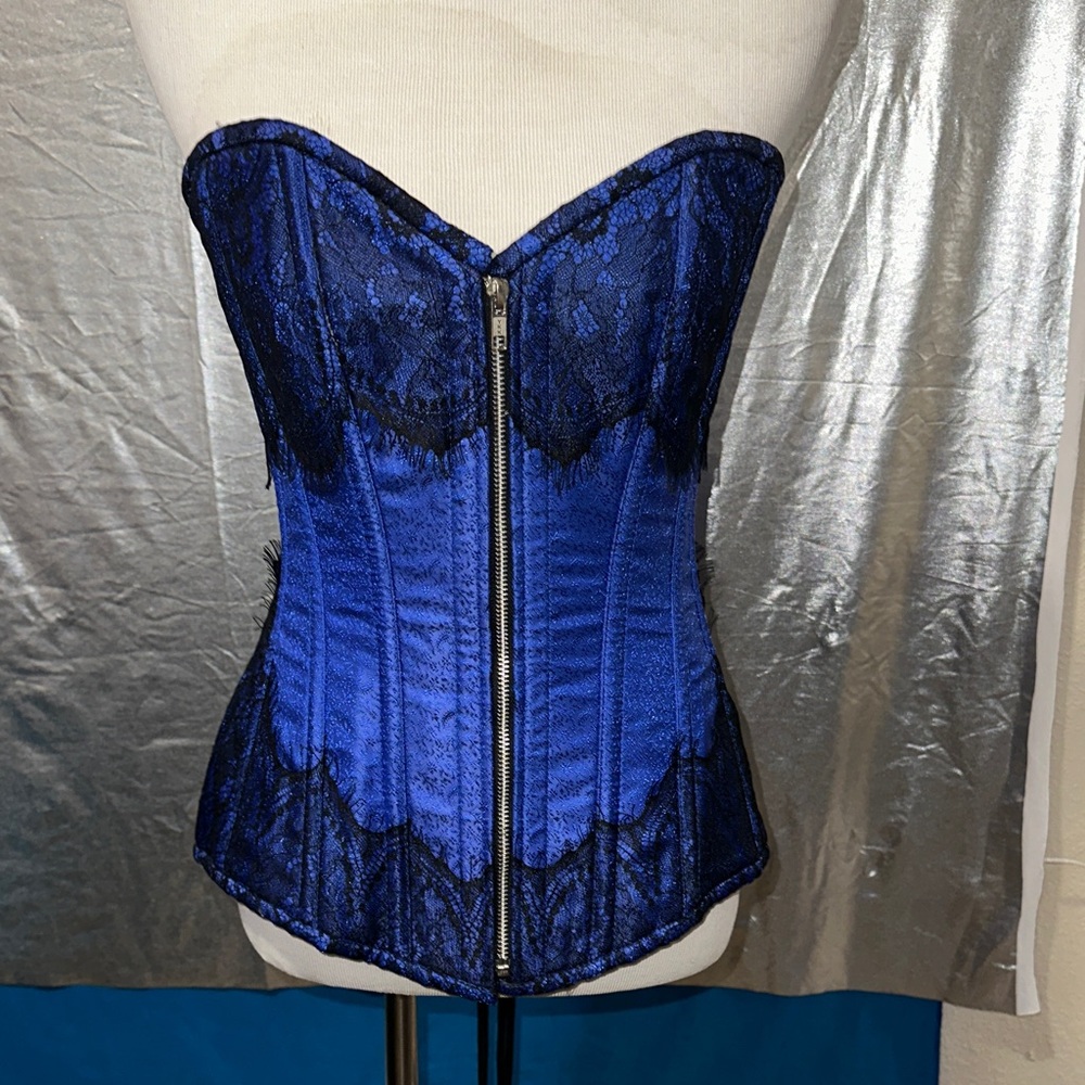 Chic Blue Lace Shapewear Corset